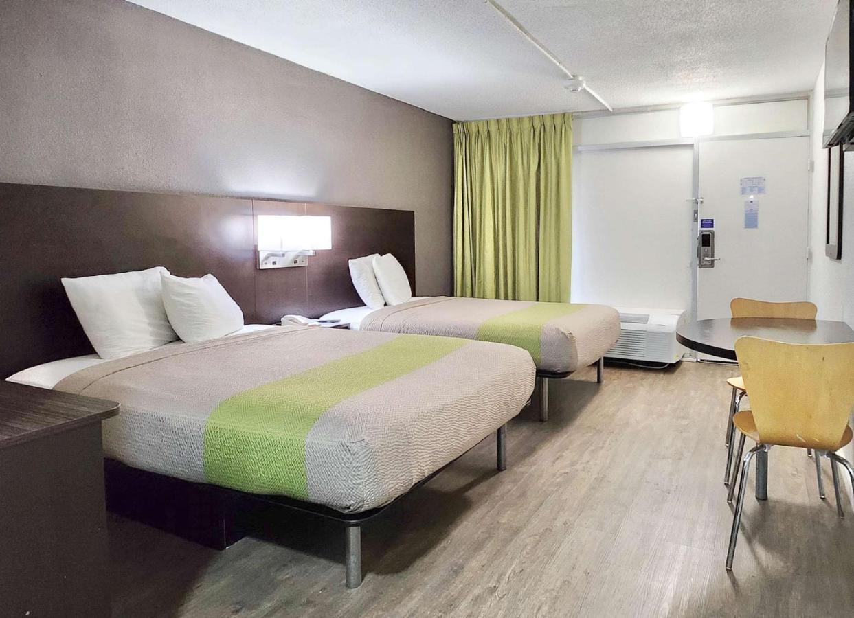  | Motel 6-Columbus, GA - Downtown
