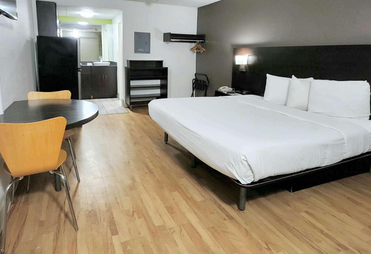  | Motel 6-Columbus, GA - Downtown