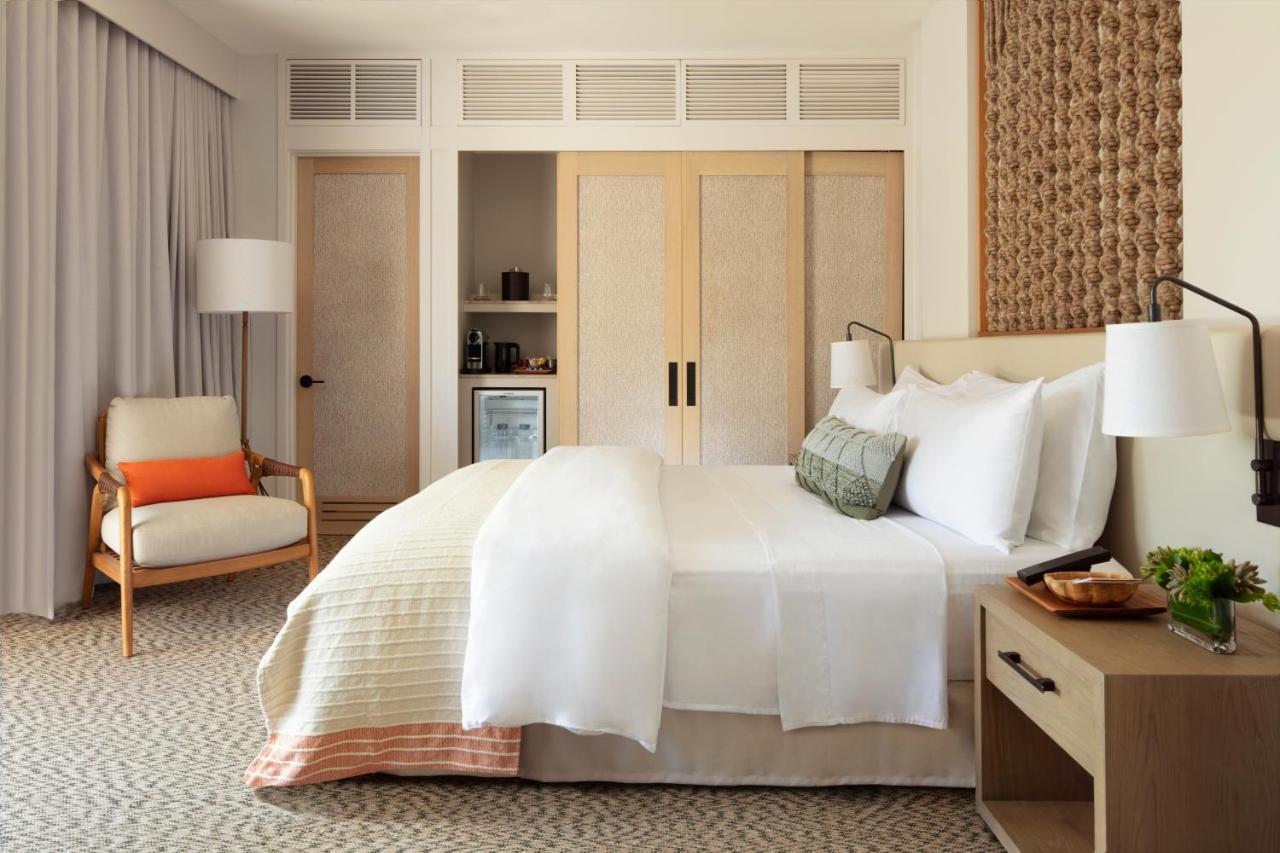 | Mauna Lani, Auberge Resorts Collection