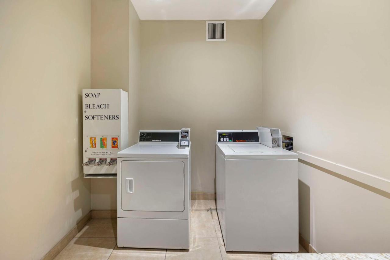  | Best Western Plus Henderson Hotel