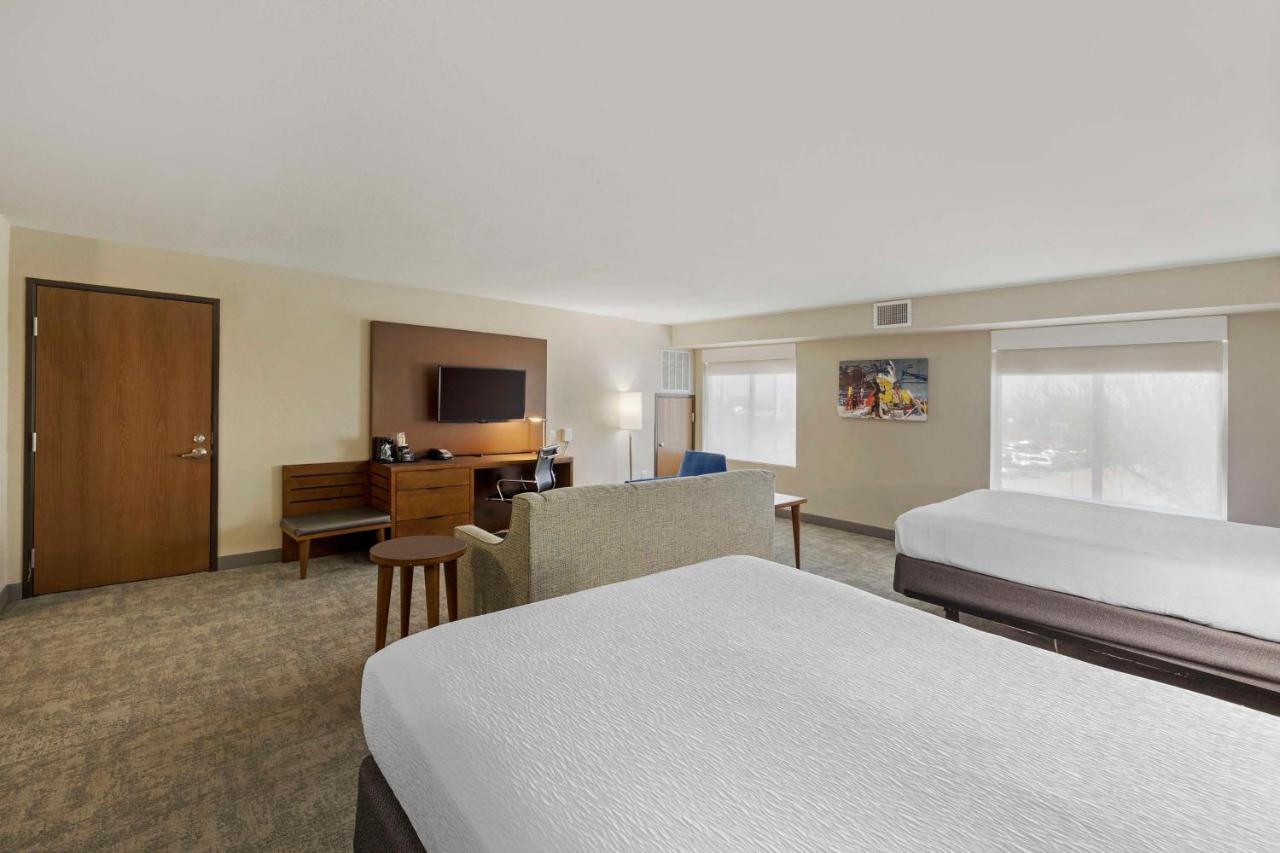  | Best Western Plus Henderson Hotel