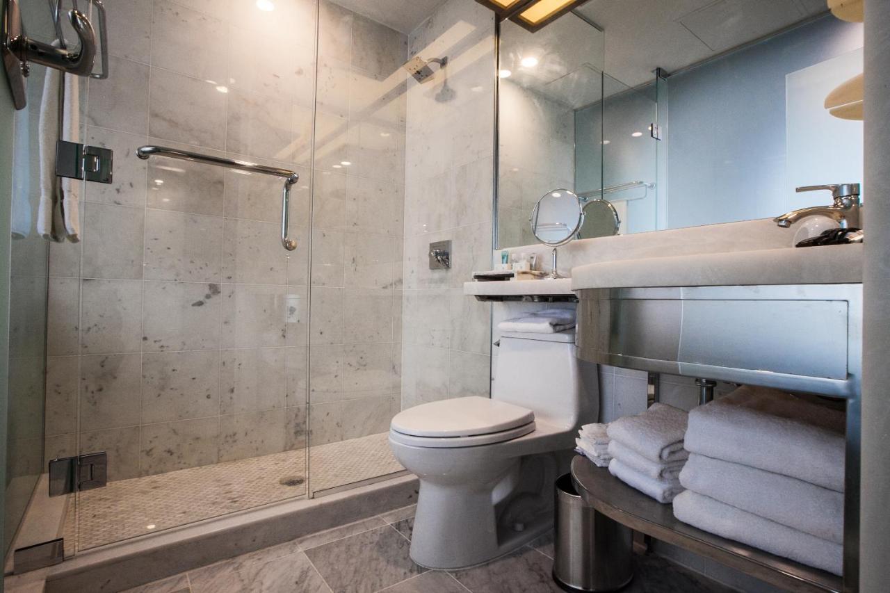 Deluxe Quadruple Room at Wyndham Garden Brooklyn Sunset Park