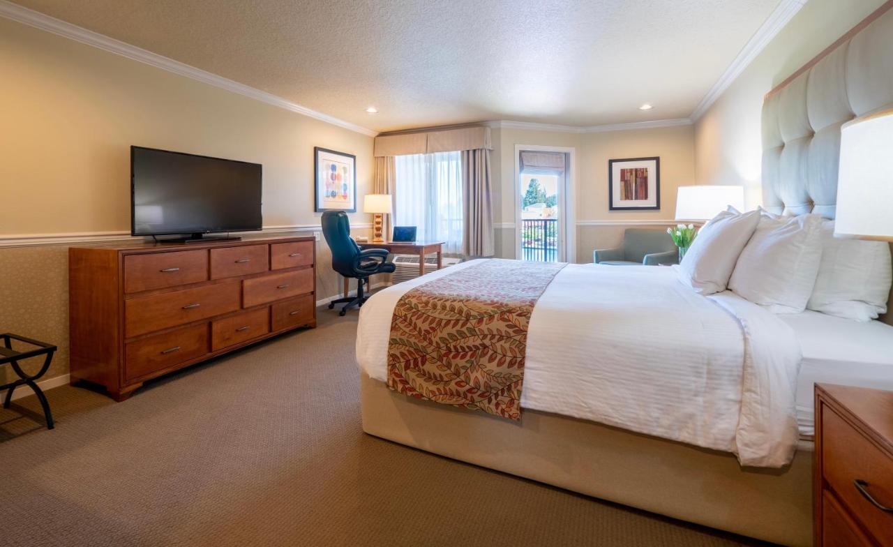 | Century Hotel