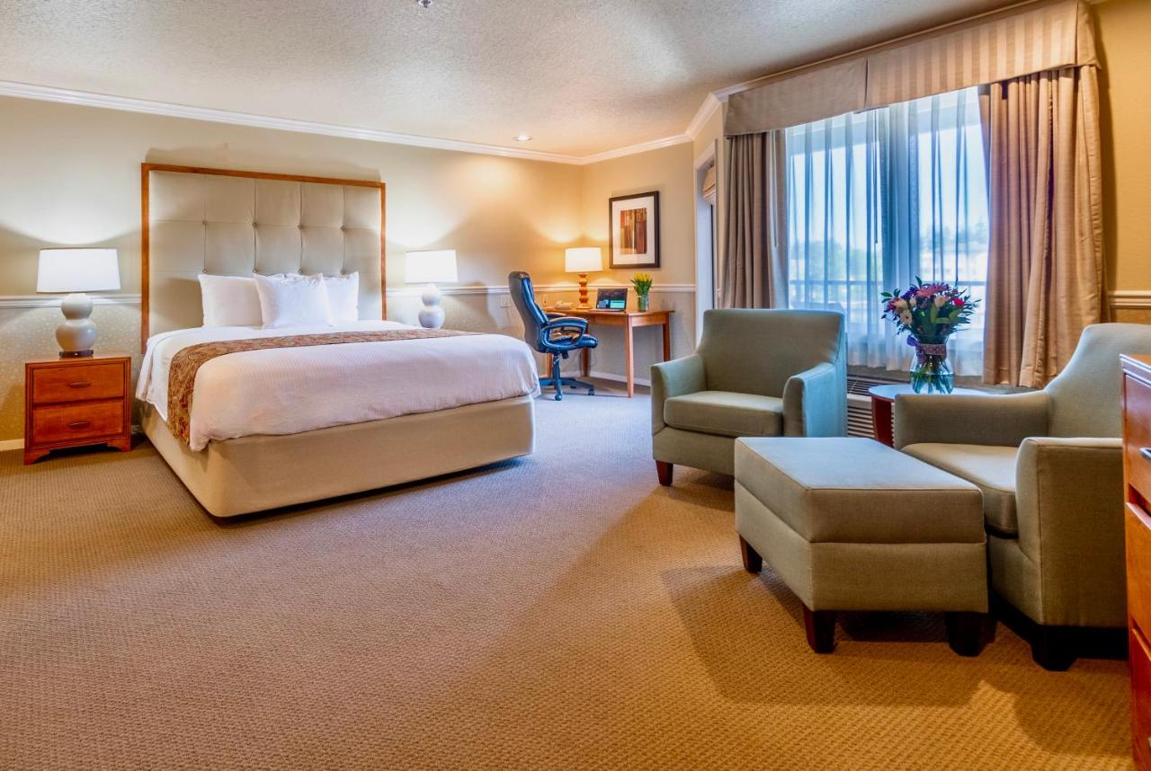 | Century Hotel