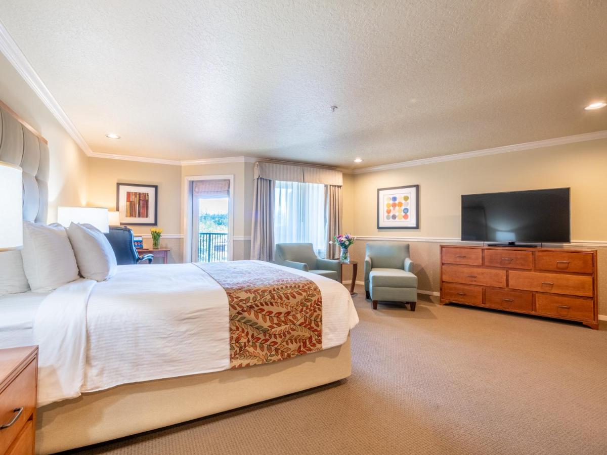 | Century Hotel