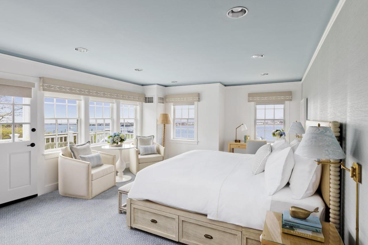 | White Elephant Hotel