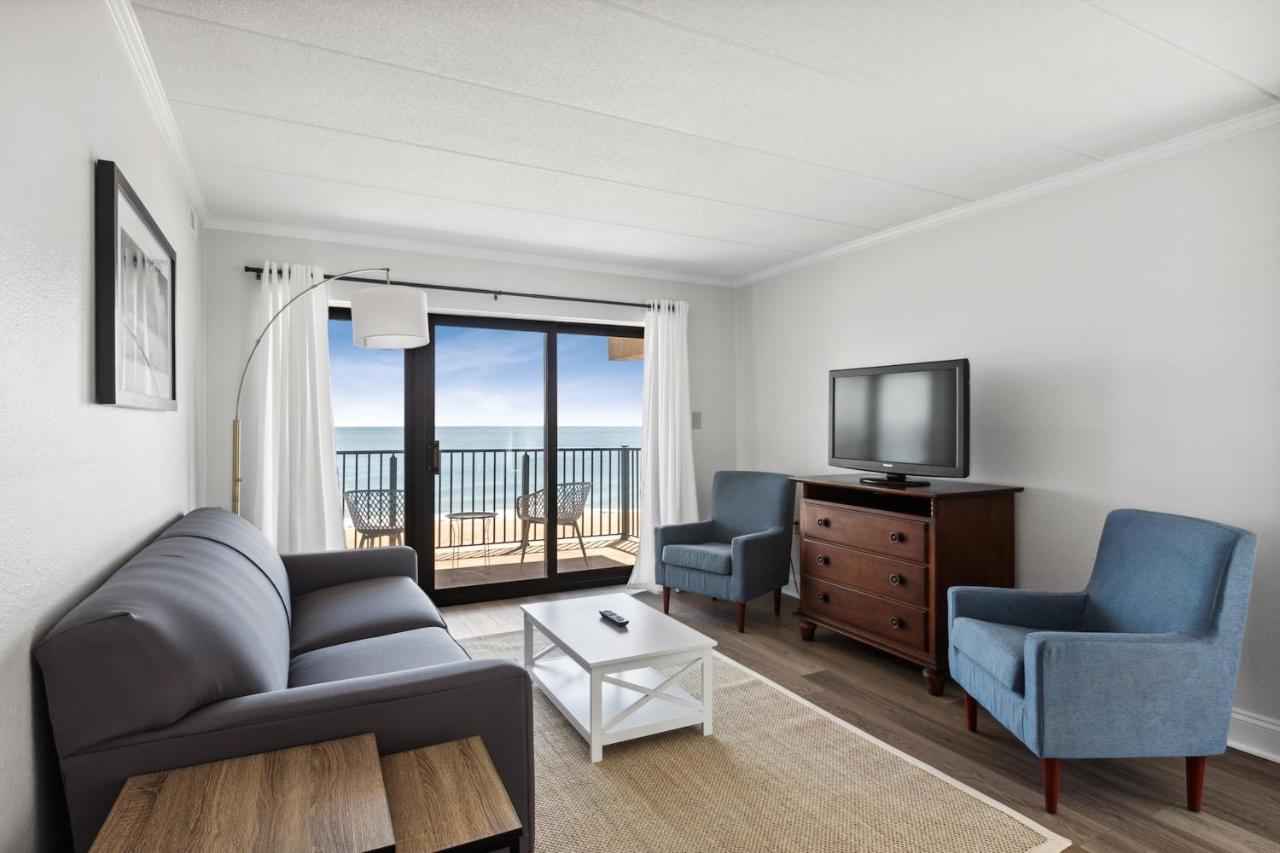 2 Bedroom Suite Oceanfront at Marigot Beach Suites - Oceanfront