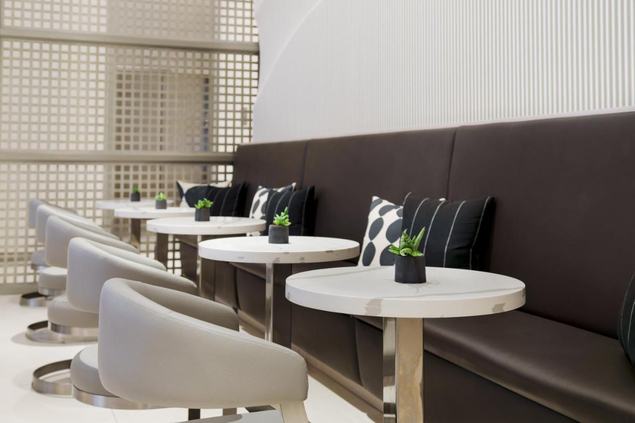 | AC Hotel by Marriott St Petersburg Downtown