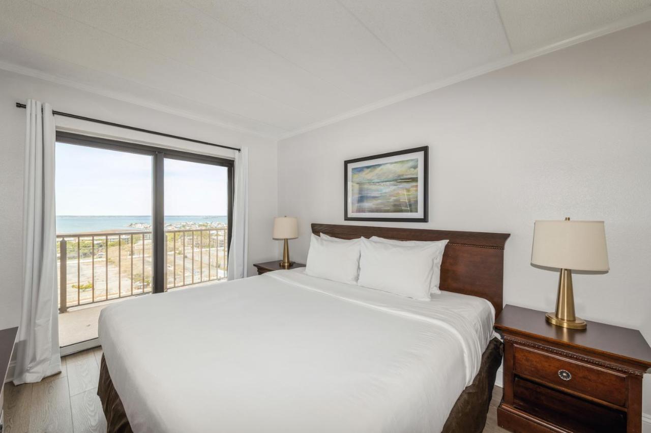 Three-Bedroom Suite at Marigot Beach Suites - Oceanfront