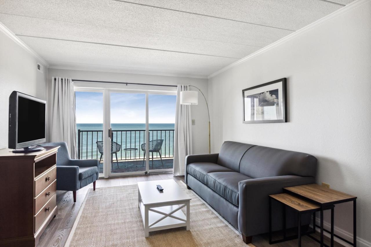 Three-Bedroom Suite at Marigot Beach Suites - Oceanfront