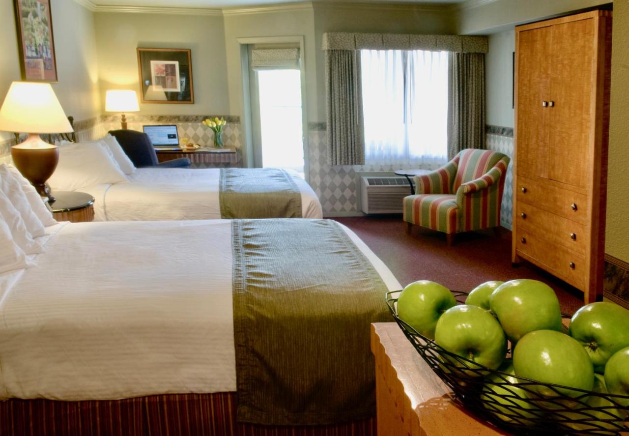  | Century Hotel