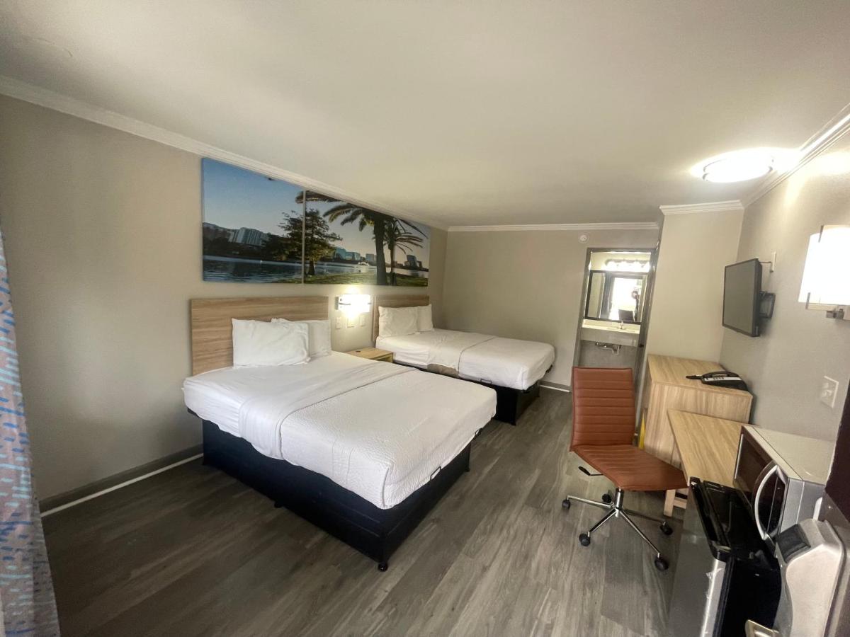 Double Room with Two Double Beds - Non-Smoking at Days Inn by Wyndham Slidell