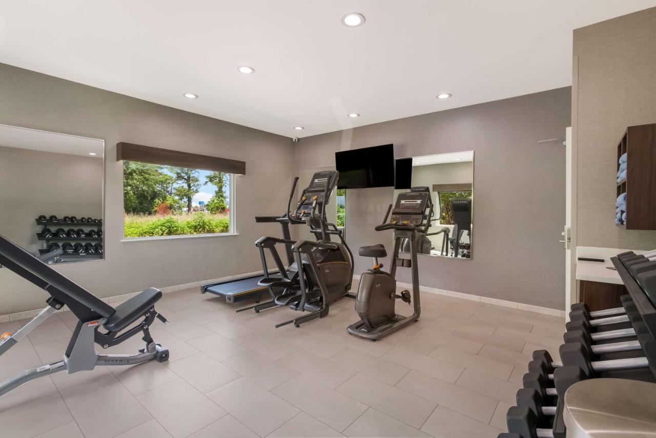  | Best Western La Place Inn