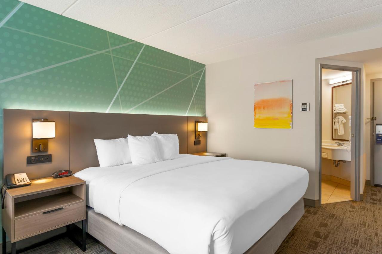 Standard King Room with Sofa Bed - Non-Smoking at Comfort Inn & Suites Watertown - 1000 Islands