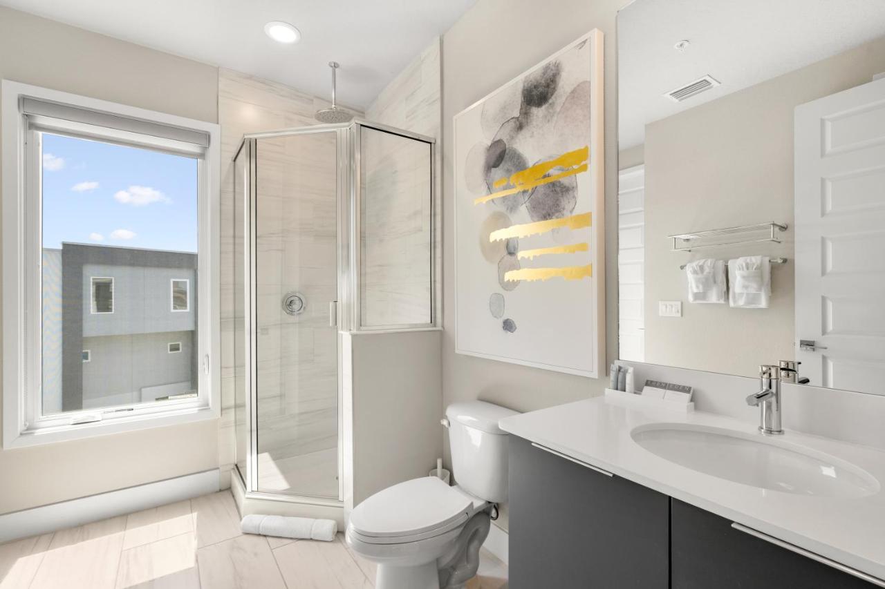  | Beautiful Condo near Disney w Hotel Amenities - 7740-51-209