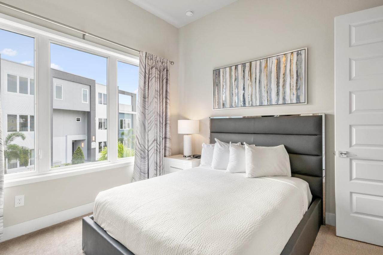  | Beautiful Condo near Disney w Hotel Amenities - 7740-51-209