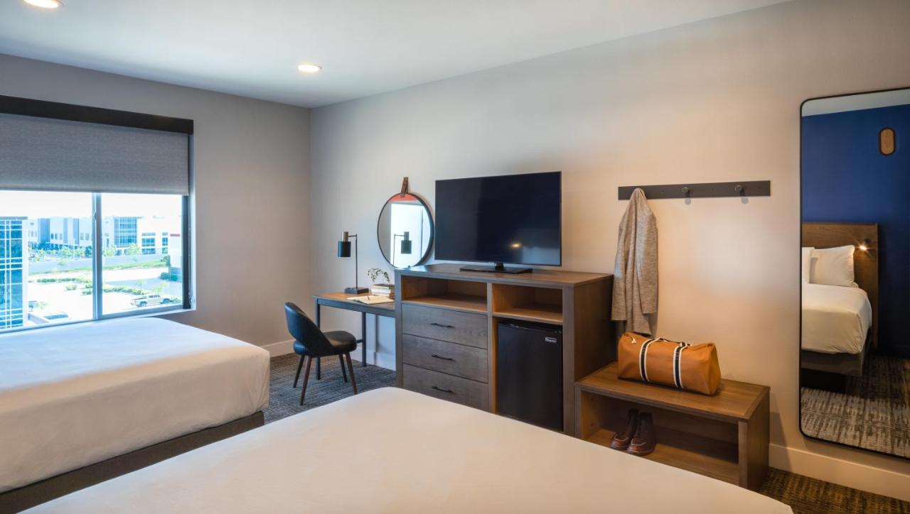 | Ayres Hotel Rialto Fontana