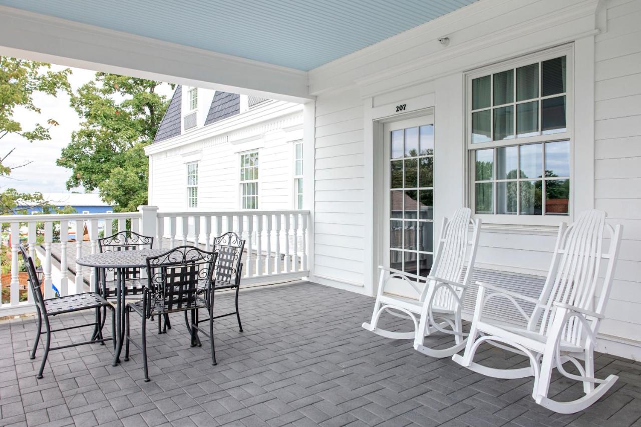 | Mills Park Hotel
