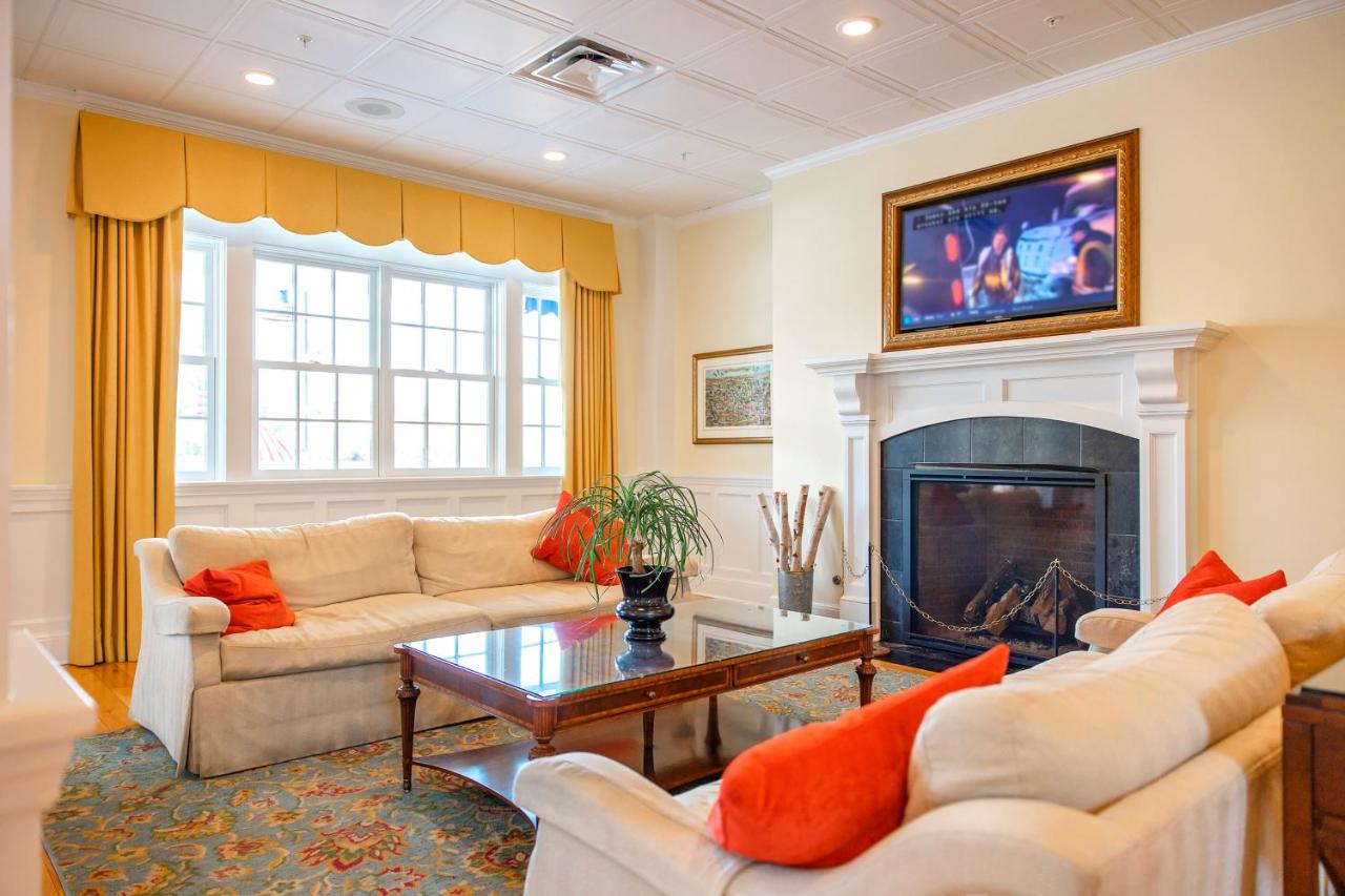 | Mills Park Hotel