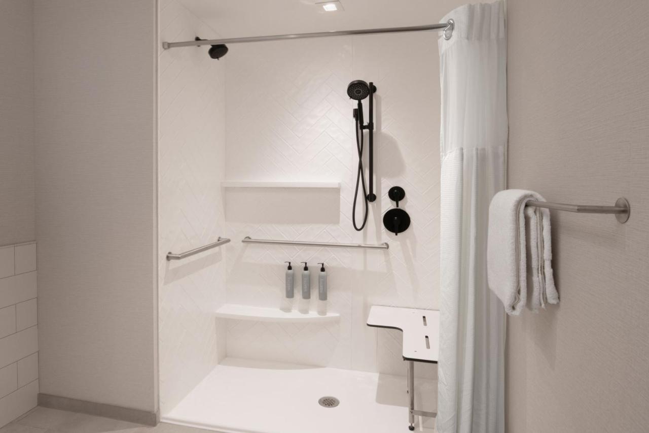 | Residence Inn by Marriott St Louis Clayton