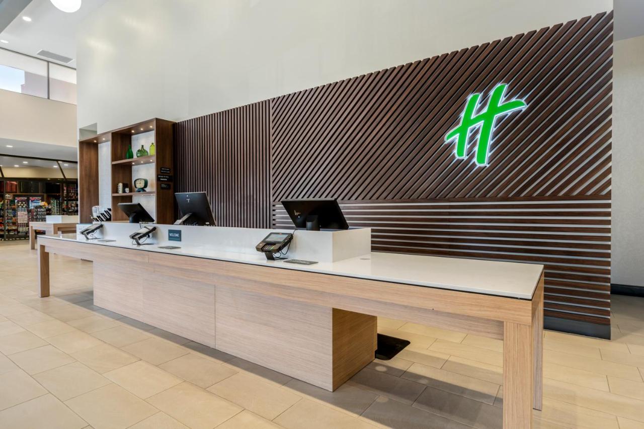  | Holiday Inn Orlando Intl Drive Conv Center, an IHG Hotel