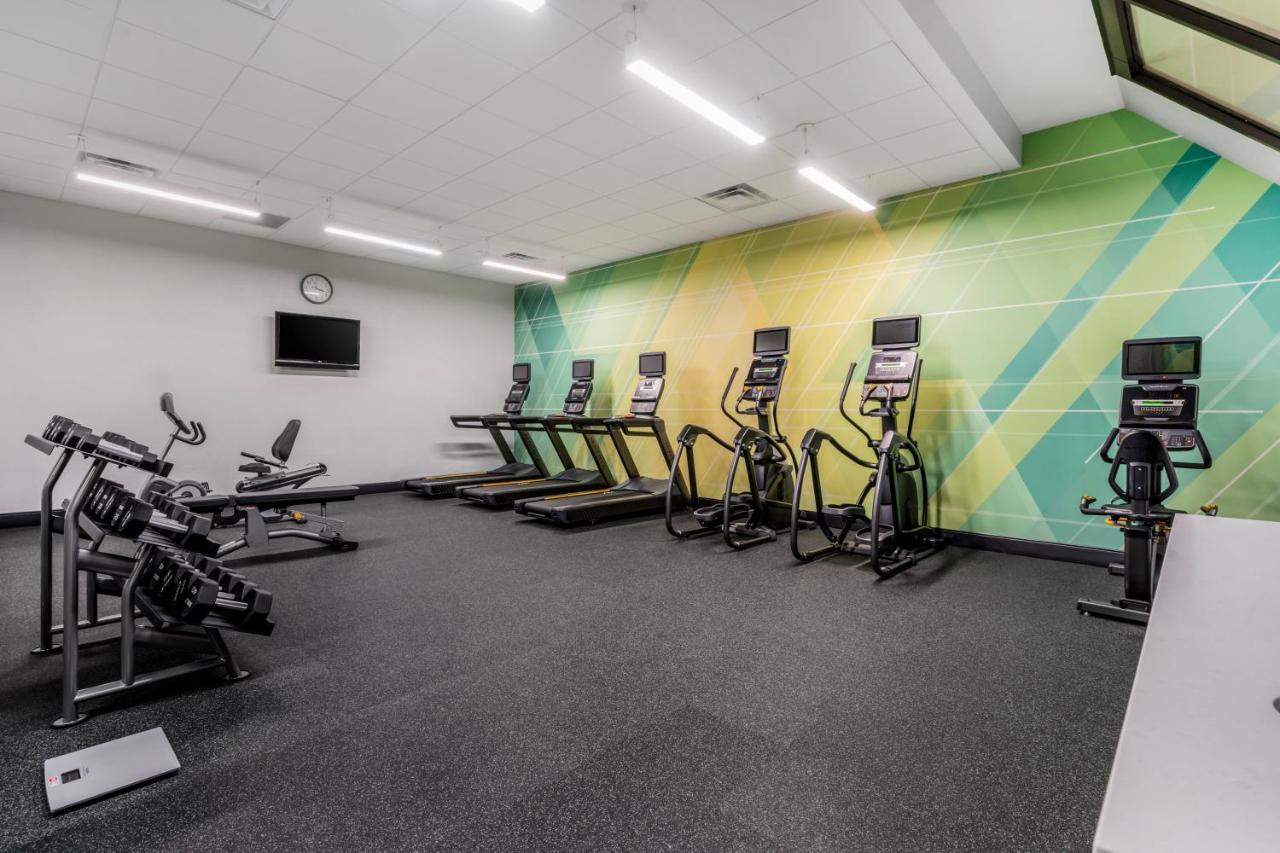  | Holiday Inn Orlando Intl Drive Conv Center, an IHG Hotel