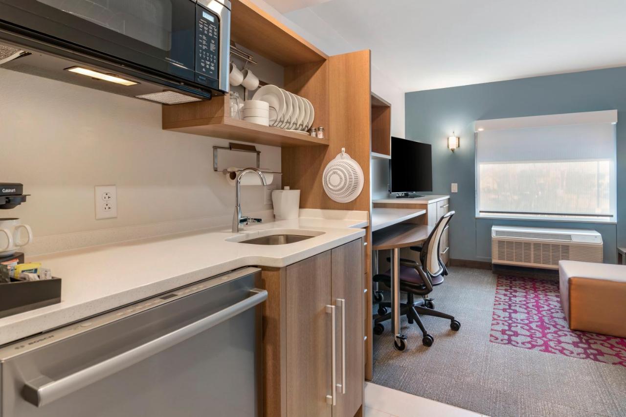 One-Bedroom King Suite at Home2 Suites by Hilton Bangor