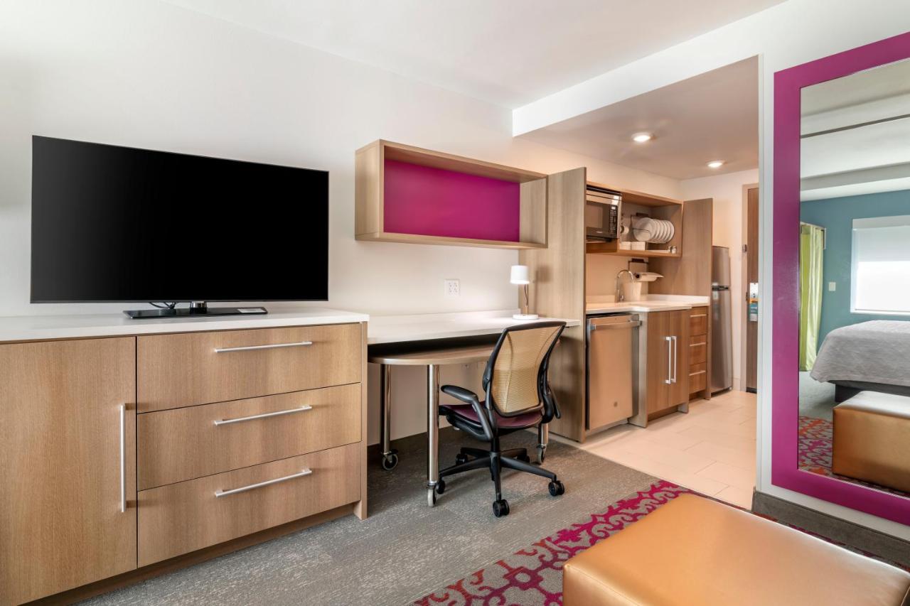 Studio Suite with One King Bed at Home2 Suites by Hilton Bangor
