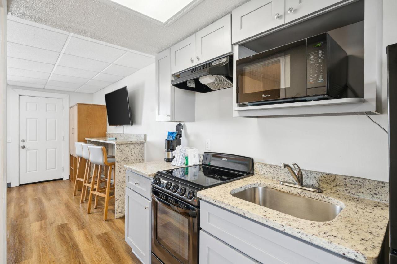 | Sugar Sands Inn & Suites Panama City Beach