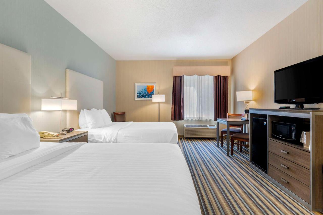  | Best Western Plus New England Inn & Suites