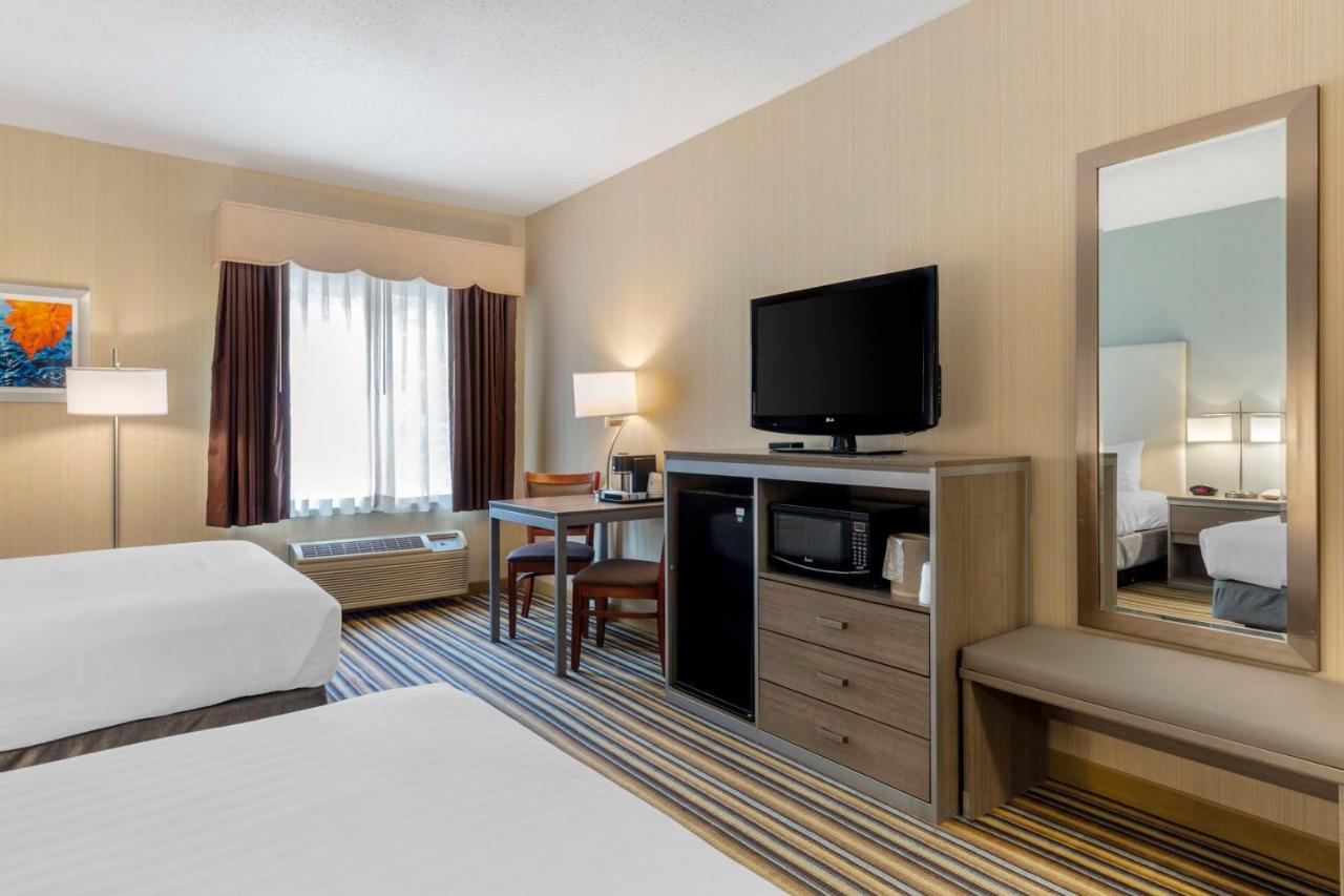  | Best Western Plus New England Inn & Suites