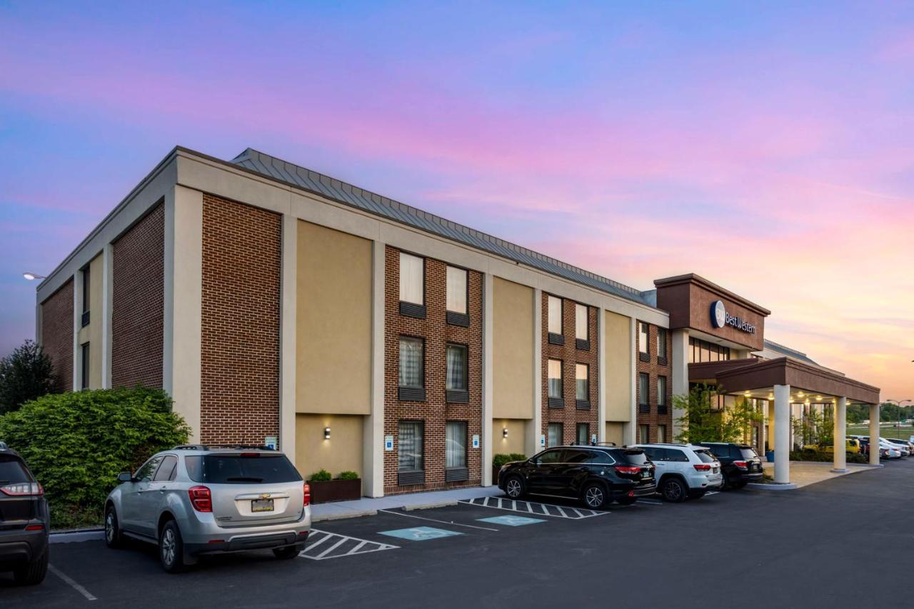| Best Western Harrisburg North Hotel