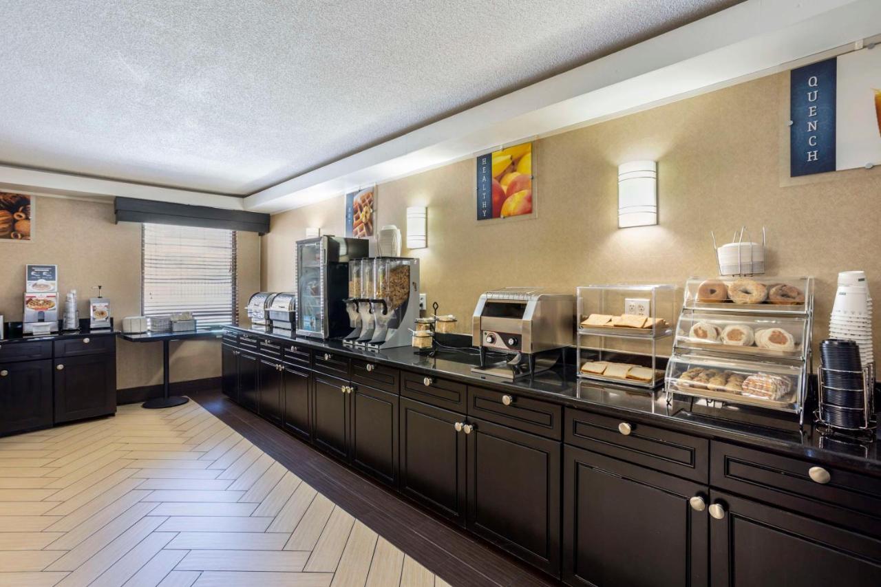 | Best Western Harrisburg North Hotel
