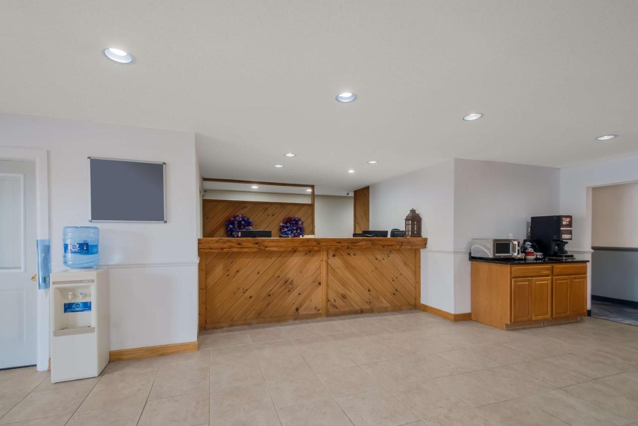 | SureStay Plus Hotel by Best Western Berkeley Springs