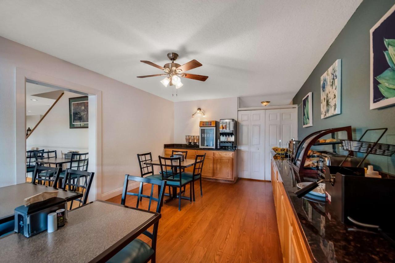 | SureStay Plus Hotel by Best Western Berkeley Springs