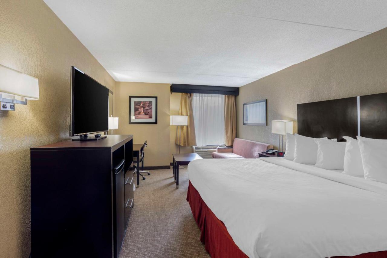 | Best Western Harrisburg North Hotel