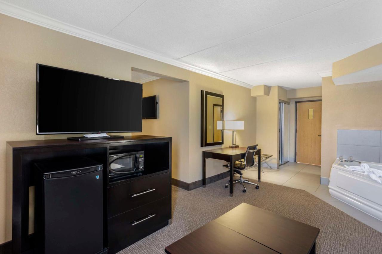 | Best Western Harrisburg North Hotel