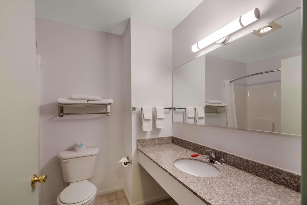 | SureStay Plus Hotel by Best Western Berkeley Springs