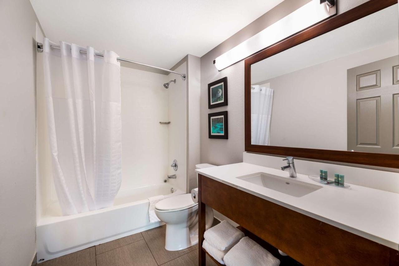 Queen Room with Two Queen Beds and Balcony at SureStay Plus Hotel by Best Western The Villages