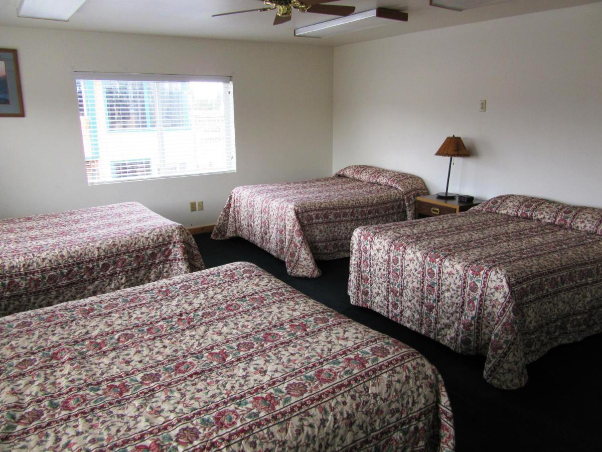  | Yellowstone Country Inn