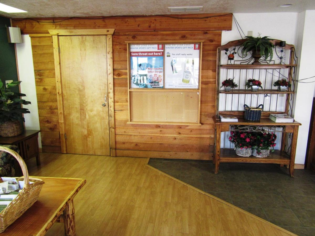  | Yellowstone Country Inn