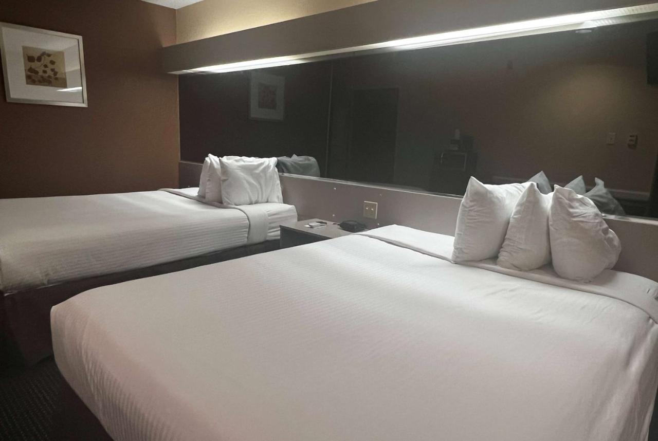 | Microtel Inn & Suites by Wyndham Houston/Webster/Nasa/Clearlake