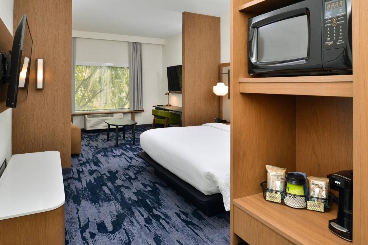 Suite, 1 King, Sofa bed at Fairfield Inn & Suites by Marriott Charlotte University Research Park