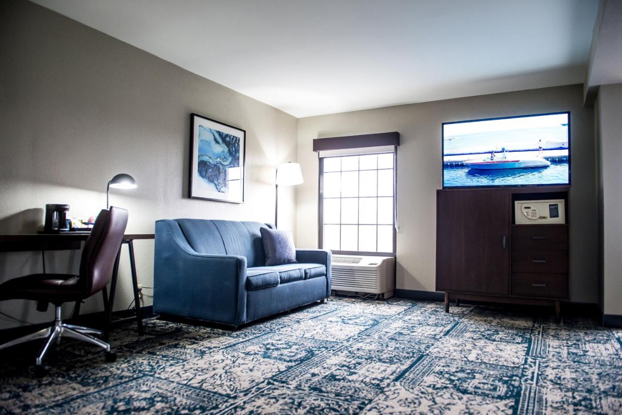  | Four Points by Sheraton Greensboro Airport