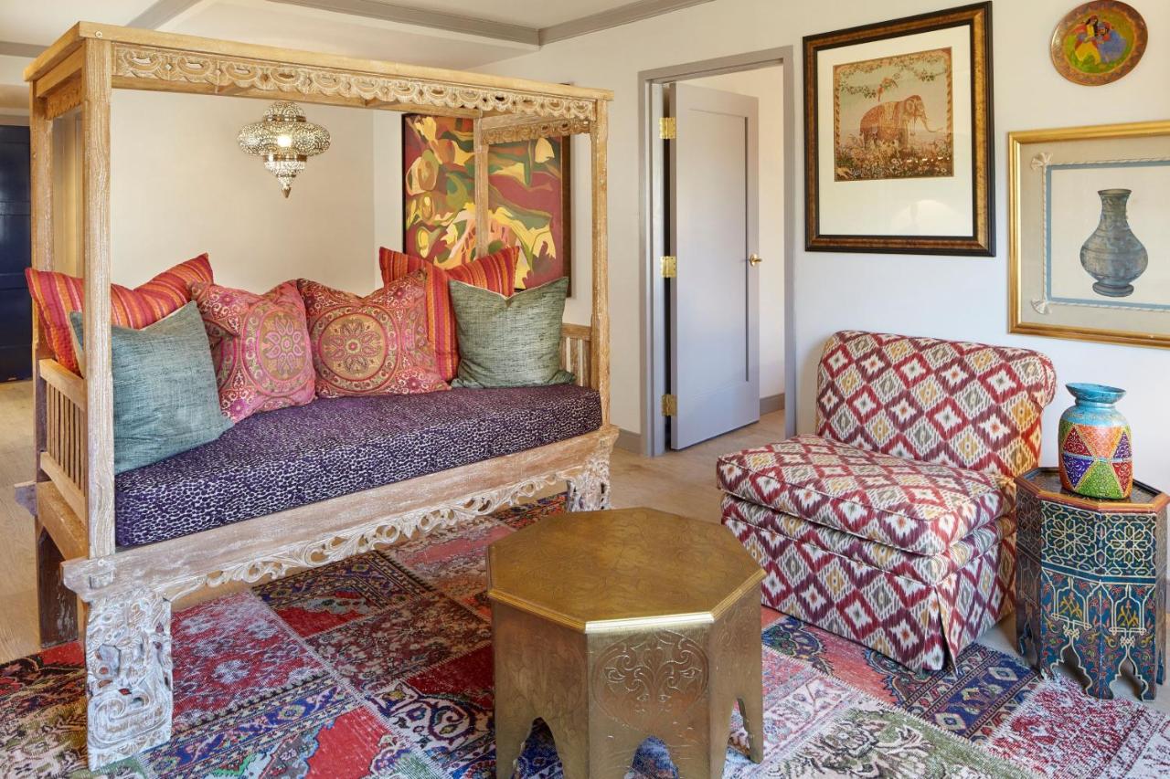 Room #5665627 at The Burgess Hotel, Atlanta, a Tribute Portfolio Hotel