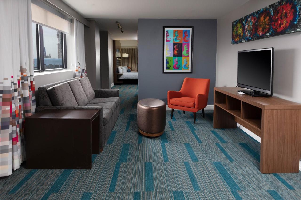 King Savvy Suite, 1 Bedroom Studio Suite, 1 King, Sofa bed at Aloft by Marriott Nashville West End