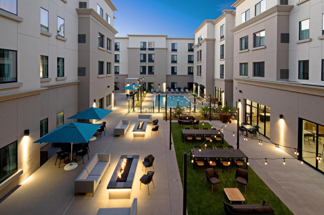 | SpringHill Suites by Marriott Valencia