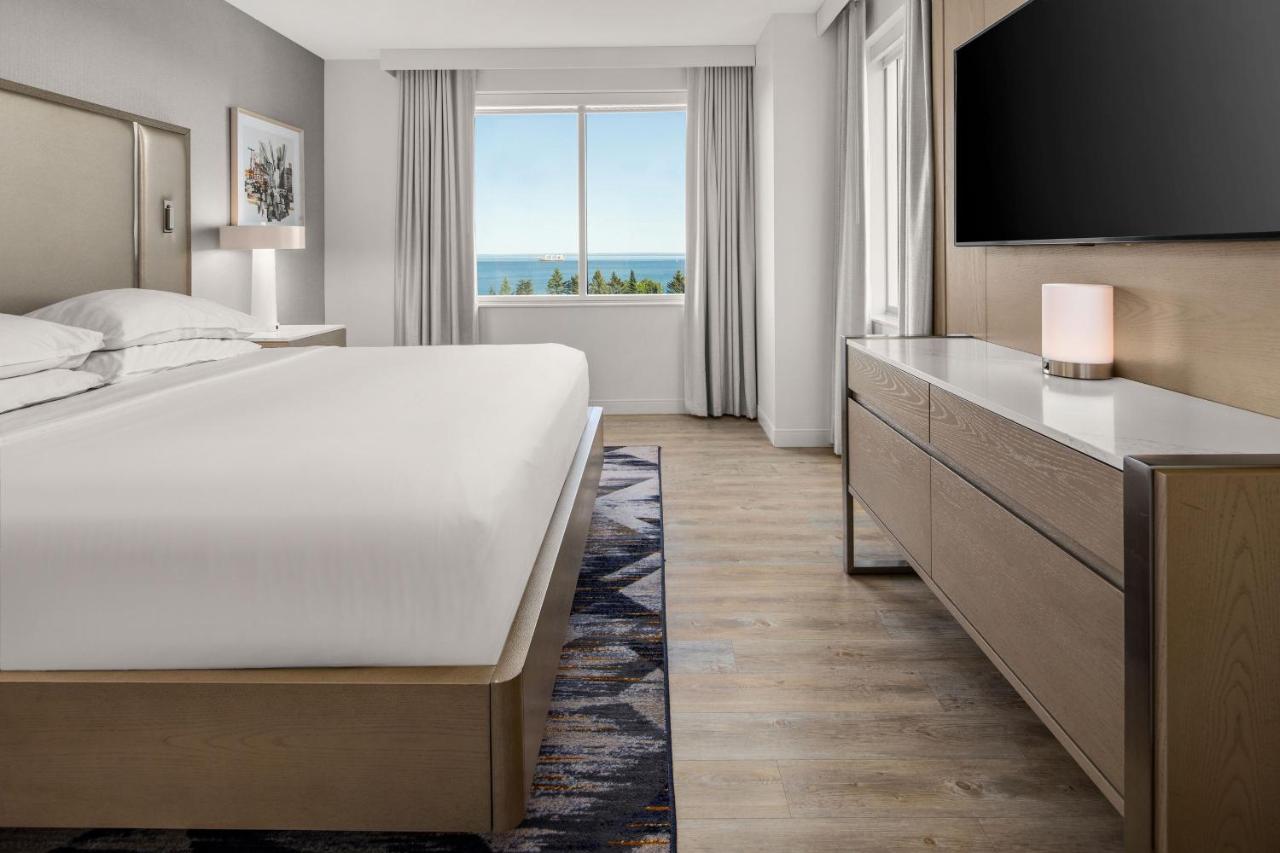 | Sheraton Duluth Hotel