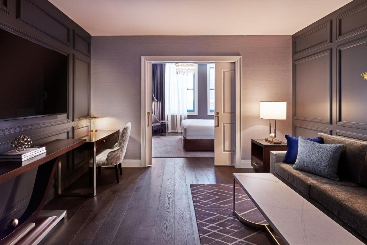 Executive Suite with City View at The LaSalle Chicago, Autograph Collection by Marriott
