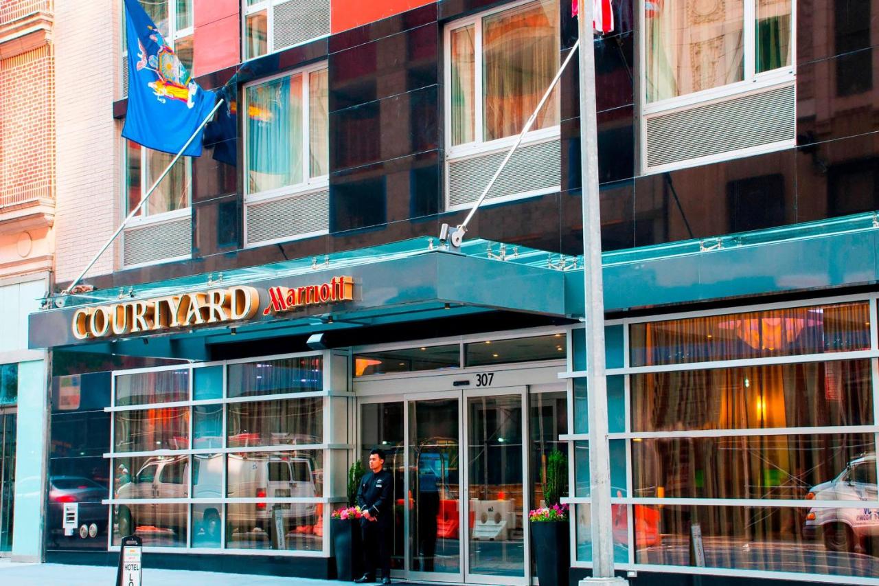 | Courtyard by Marriott Times Square West